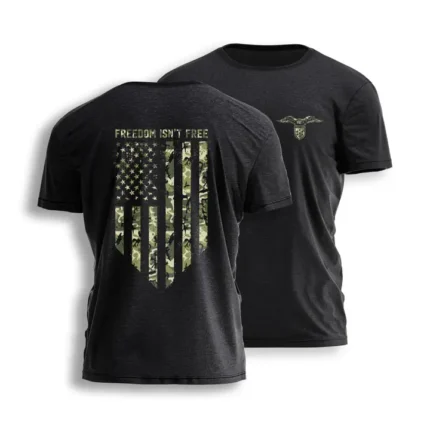 Camiseta con bandera de camuflaje FREEDOM ISN'T FREE 8804